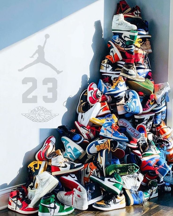 FOUNISER TENIS , JACKET , RAD ETC